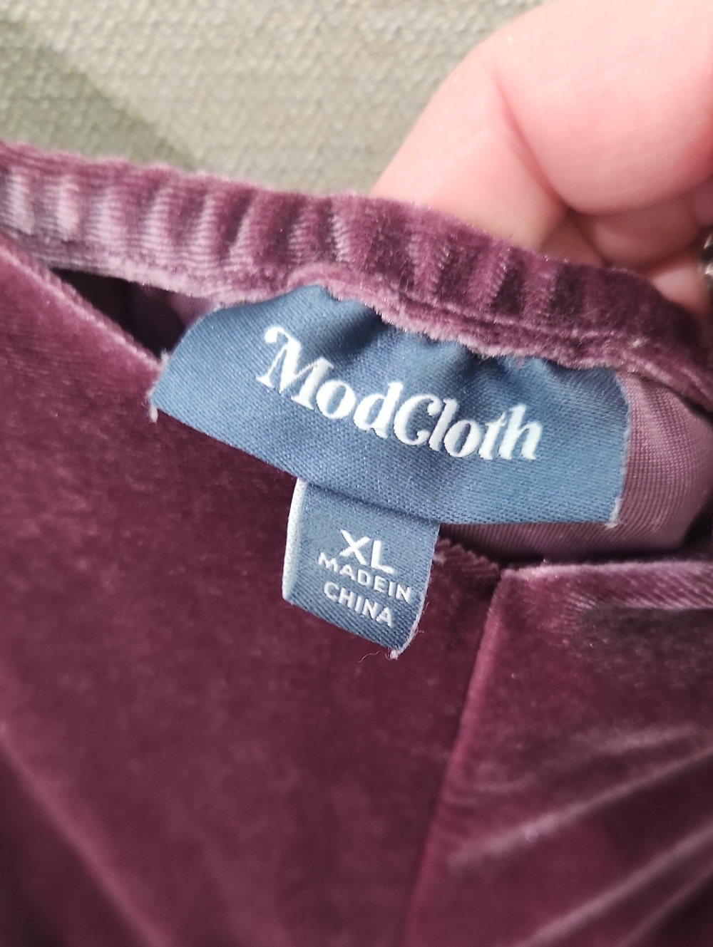 Modcloth Velvet Jumpsuit Size XL - Picture 12 of 16